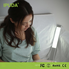 IPUDA Réglable USB Rechargeable Nouvelle lampe de table de lecture de dernière technologie